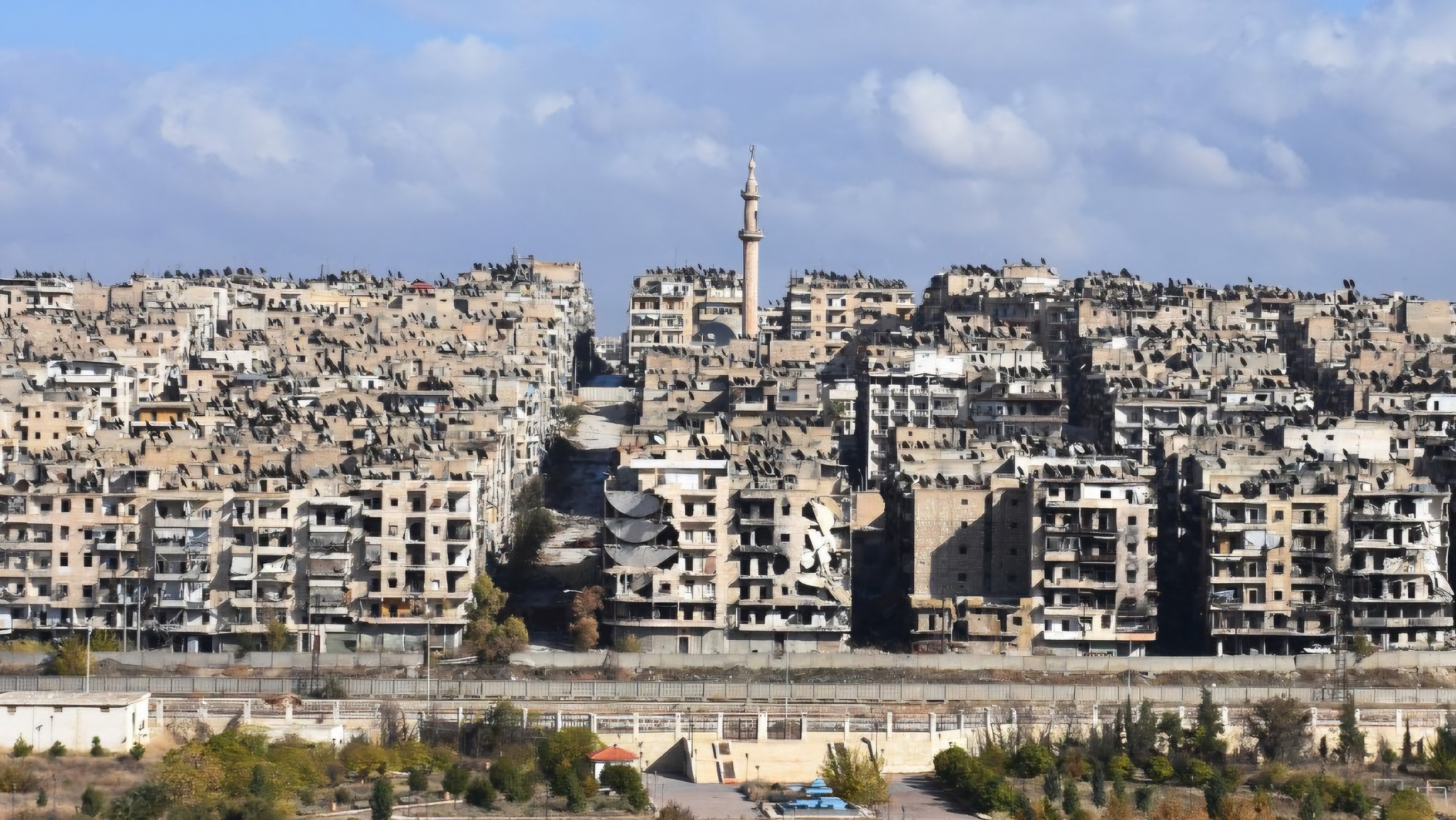 SDF violates the ceasefire agreement east of Aleppo.. Authorities open Ashrafiya and Sheikh Maqsoud road for pedestrians only