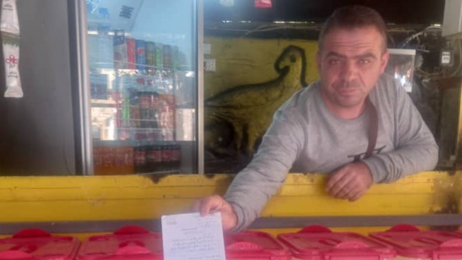 The municipality of Jaramana begins to remove kiosks... and their owners warn: Where will we go?