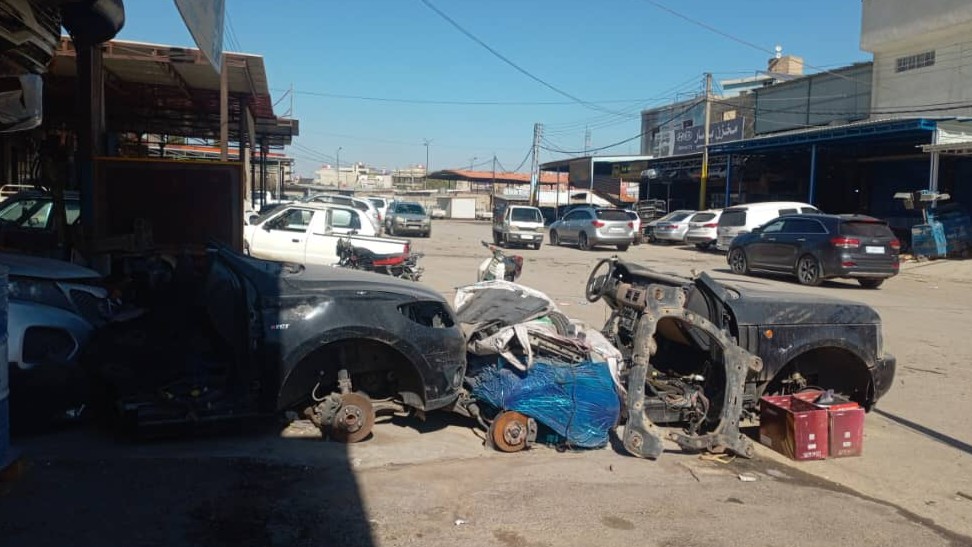 معاناة أصحاب السيارات مع ارتفاع أجور الصيانة في القامشلي