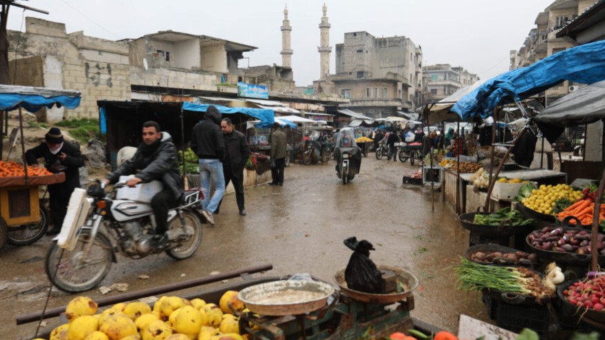 إدلب تبدأ حملة شاملة لإزالة اللوحات الإعلانية المخالفة مطلع تشرين الثاني
