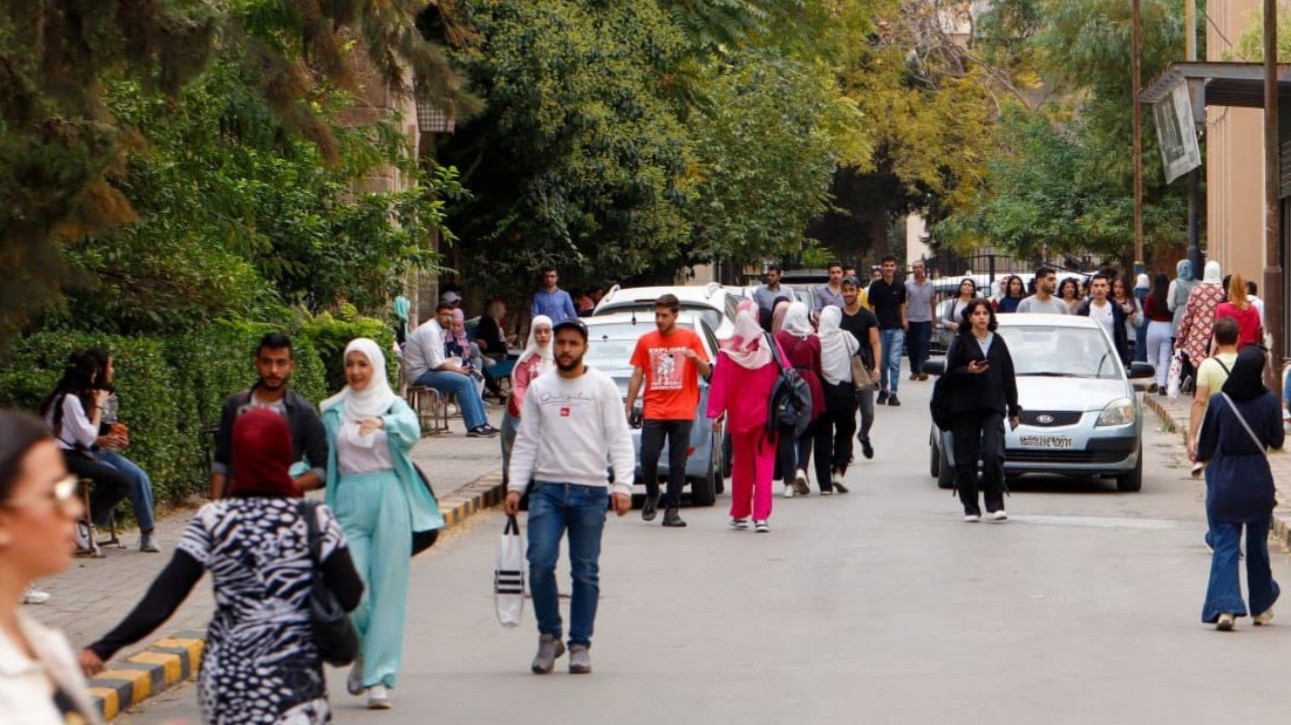 استياء طلاب الحقوق من قرار تحويل الامتحانات إلى تقليدي .. ودعوات لوقفة احتجاجية