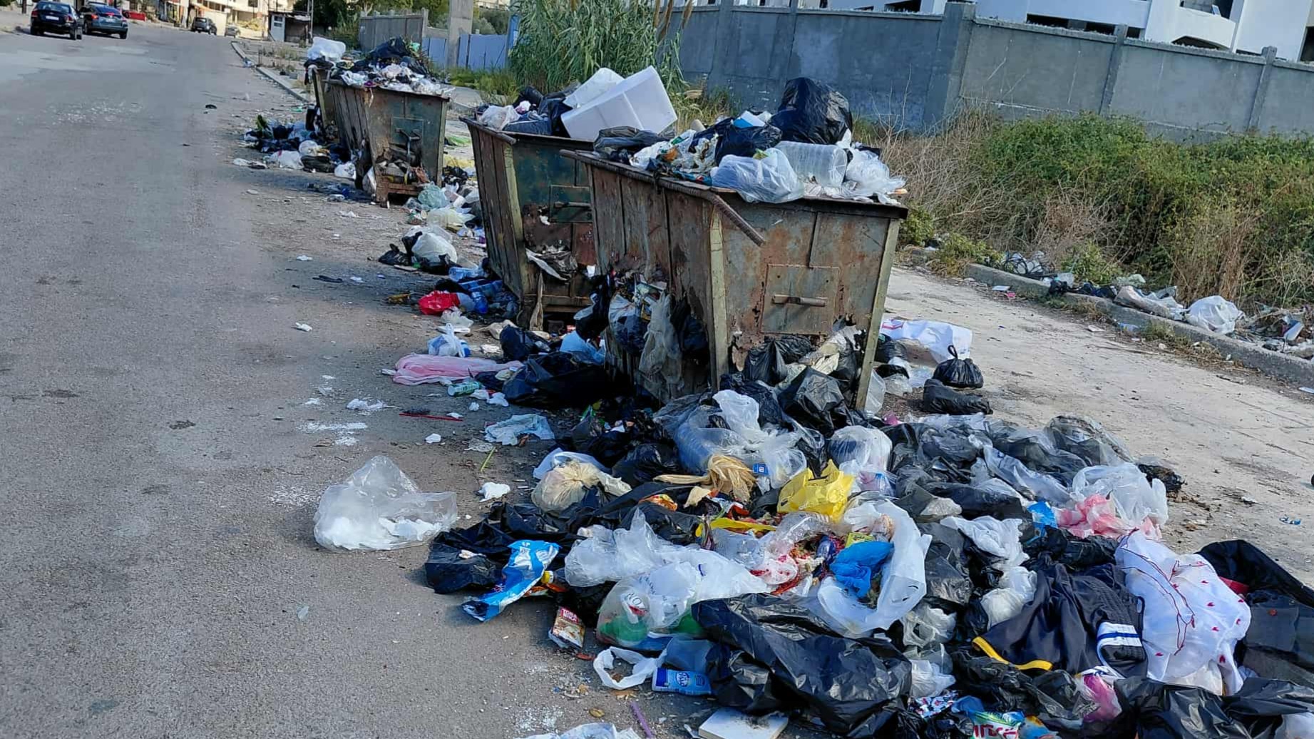 من قرى خضراء إلى مكبات مفتوحة.. القنجرة بلا نظافة منذ شهر أيلول