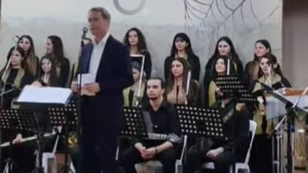 Darya announces joy and French support