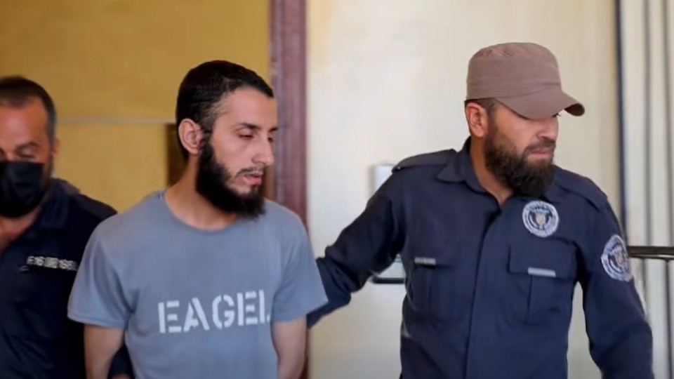 الحكم بالإعدام على مغتصب وقاتل طفلة في دير الزور 