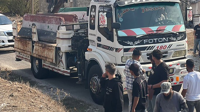 إغلاق الطرق بين الوادي والحصن يثير استهجان السكان