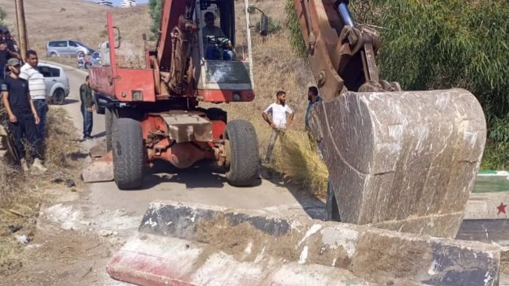 Removing the barrier between Anaz and the fort... Turn a page from a painful memory for the people