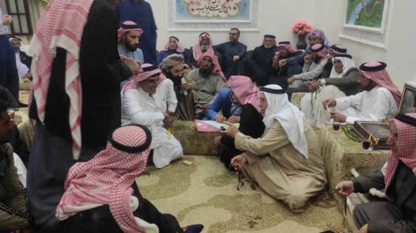 جلسة صلح تنهي خلافاً دام 12 عاماً بين آل الخليف وآل سموني في خربة السود