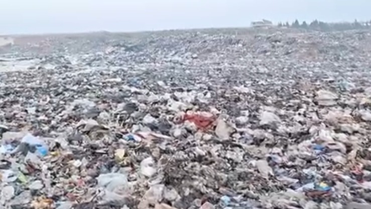 Yadouda residents demand an urgent solution to a garbage dump that threatens their health