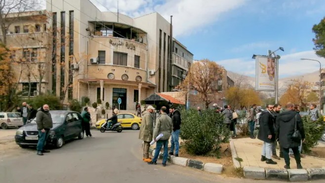 Teachers from other ministries are calling for equal increase: “We are making the same effort.. Why are we excluded?”