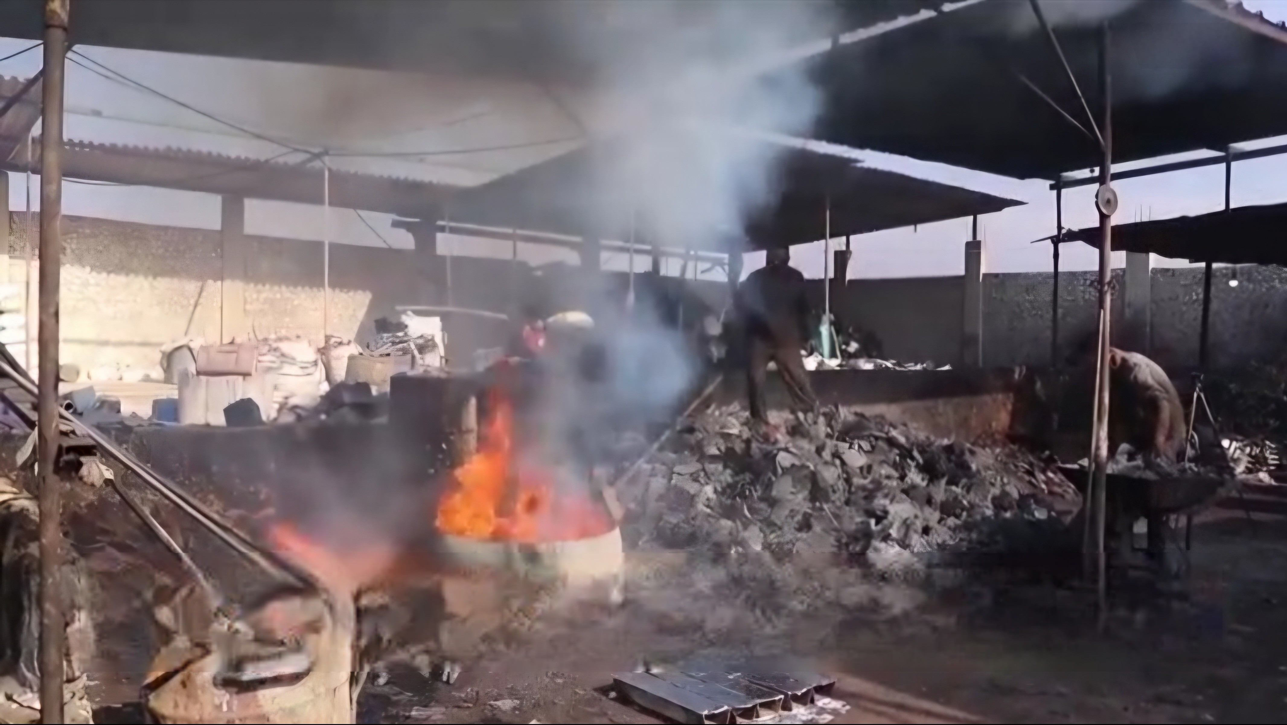 إغلاق معامل صهر الرصاص في حي الشيخ سعيد بحلب بعد احتجاجات