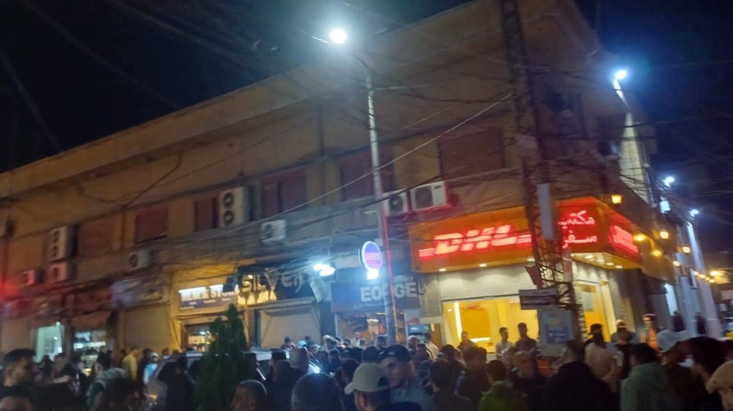 Two people were injured in a shooting in the middle of the central market in Qamishli