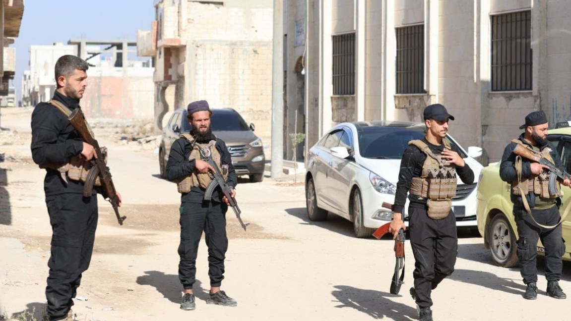 حظر تجوال في حمص بعد توتر أمني بسبب جريمة قتل 