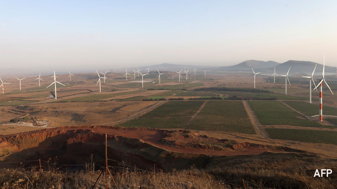 The Golan protests return after a judicial decision allowing the continuation of the turbine project