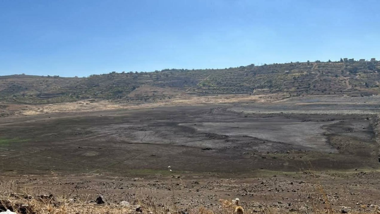 السويداء تواجه العطش: جفاف السدود يهدد مياه الشرب والزراعة