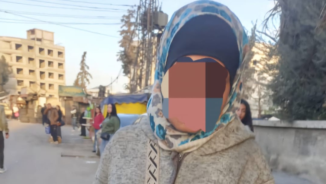 “Crazy people” lost in the streets of Damascus...” Don't have any knowledge that they will keep you locked up.”