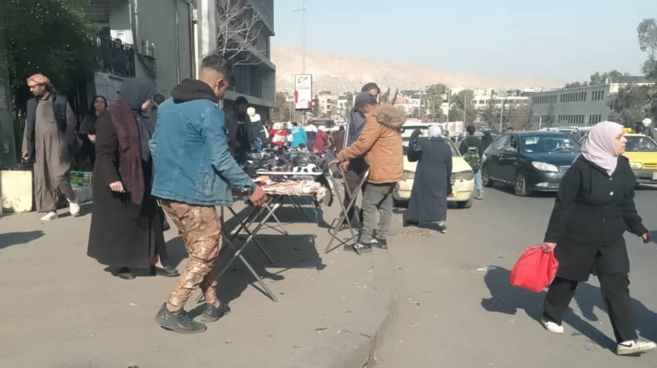 عودة البسطات العشوائية إلى البرامكة رغم حملات الإزالة السابقة