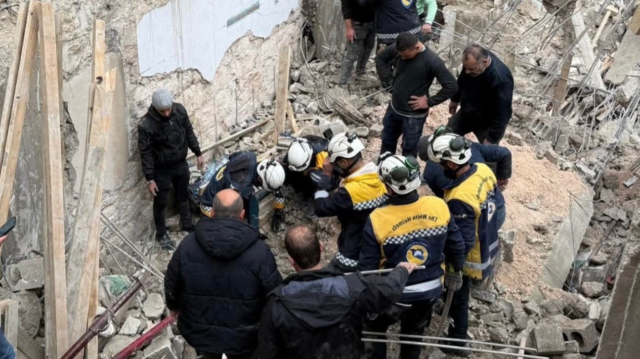 رد محافظ حلب على كارثة القاطرجي: البناء مخالف والعمل تم خلسة خلال العطلة