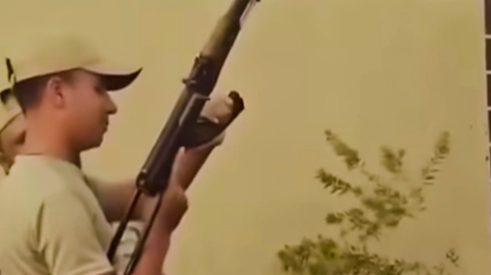 مناورات بالذخيرة الحية في ثانوية ابن كثير الشرعية بدرعا