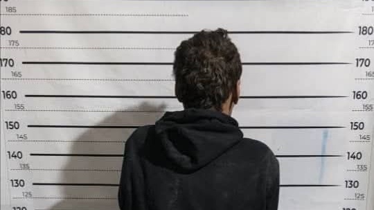 Tadamon police arrest a suspect of raping and robbing an elderly woman