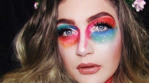 تنظيم المظهر أم وصاية حكومية؟ جدل واسع حول تعميم المكياج في اللاذقية