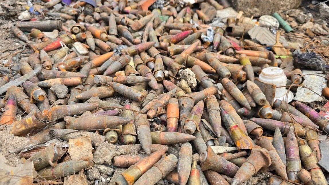 إزالة 120 قذيفة من مخلفات الحرب في مدينة نوى