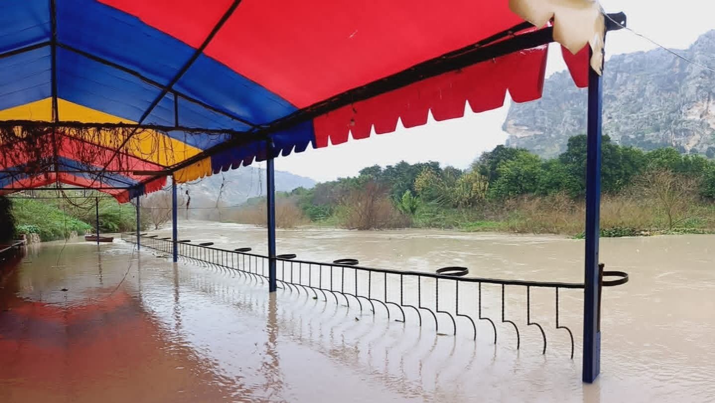 ارتفاع منسوب العاصي يُجبر أهالي دركوش على الإخلاء