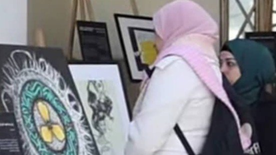 في قصر الثقافة بدوما.. الفن يوثق إحدى أكثر المآسي السورية قسوة