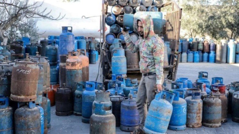 المجلس المحلي في المعضمية يفرض توزيع الغاز بدفتر العائلة أو صك زواج