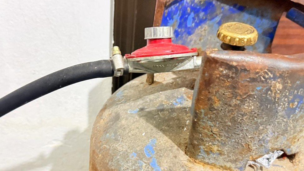 An Air-Compressed Gas Cylinder... A Loss Amidst the Crisis