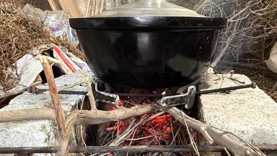 الموقد يعود كحل اضطراري مع تفاقم أزمة الغاز