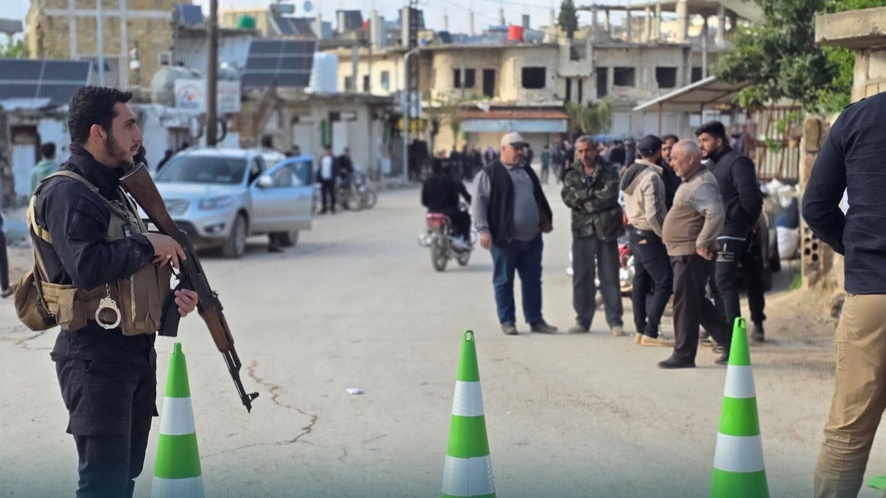 إصابة 7 أشخاص في شجار عائلي بإدلب وتدخل أمني لاحتواء التوتر