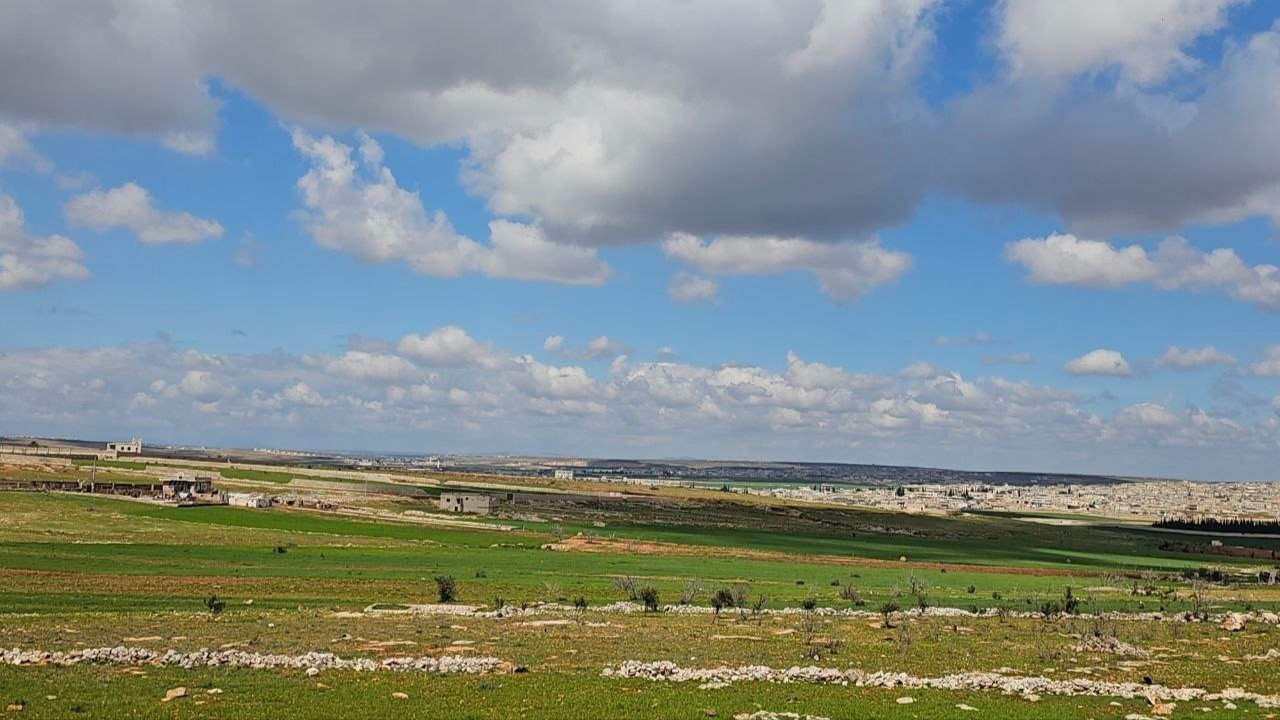 "بور" بالانتظار .. لماذا تغيب أراضي شمال حلب عن خارطة الاستثمار الزراعي؟