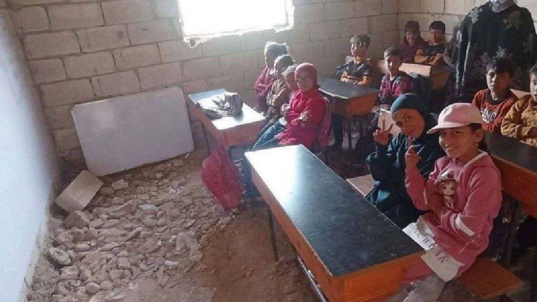 5 أشهر بلا مدرسة: طلاب سحاب في منزل غير مؤهل