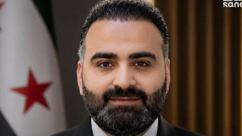 أصغر وزراء التعديل الحكومي.. خالد زعرور يتولى حقيبة الإعلام